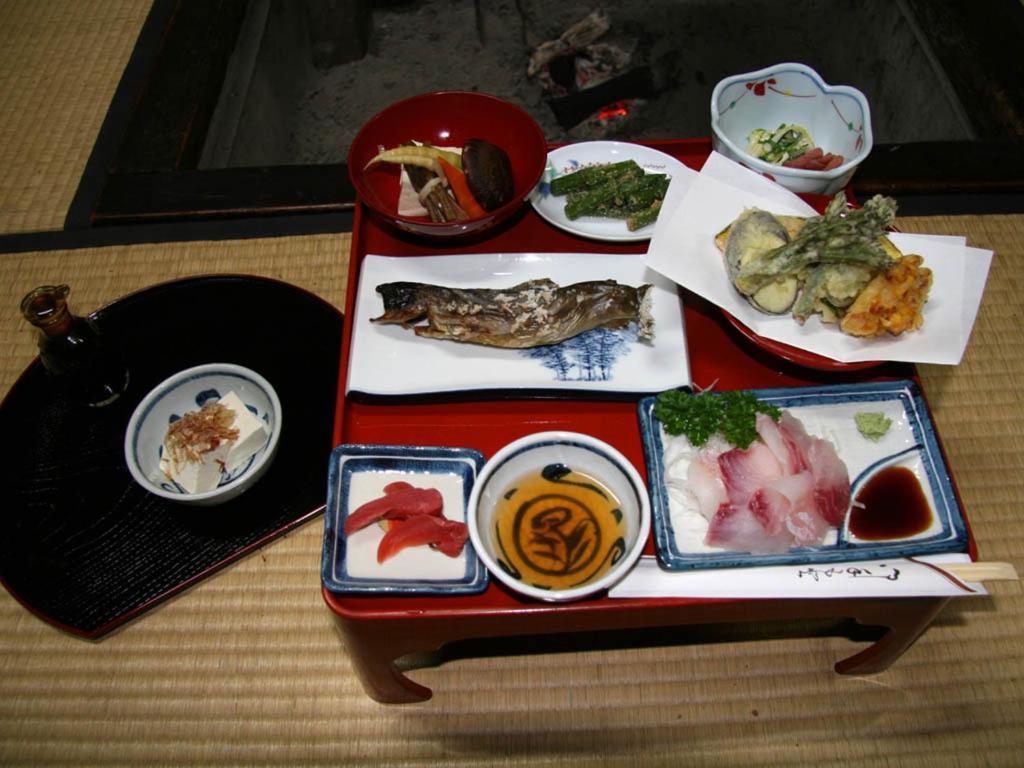 Minshuku Yomoshirou Hotel Nanto Eksteriør billede